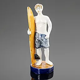 Фаянсовая статуэтка "Серфингист" авторства Н.И. Туленковой, Конаковский завод, Россия