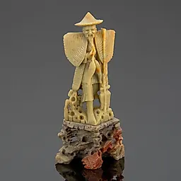 Резная статуэтка "Старец с рыбой" из мыльного камня, Китай, середина XX века