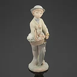 Фарфоровая статуэтка Lladro "Юный садовник" в бисквите с росписью, Испания, 1970-е