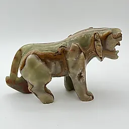 Резная статуэтка тигра из натурального оникса, азиатская работа, 2000-2015 гг.