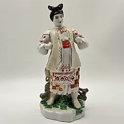 Фарфоровая статуэтка "Одарка" скульптора Щербины, КЭКХЗ, СССР, 1976-1991 гг.
