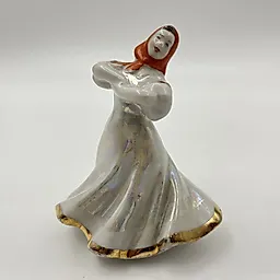 Фарфоровая статуэтка "Русский перепляс" авторства А.Д. Бржезицкой, Дулевский завод, СССР, 1962 г.