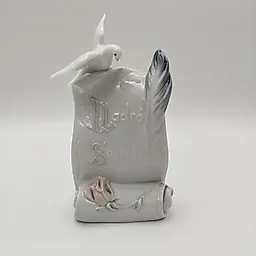 Фарфоровая плакетка Lladro с голубем и розой, 1998