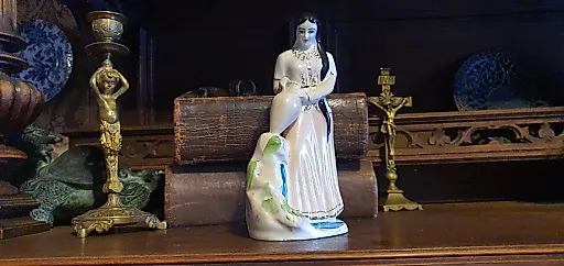 Редкая подлинная фигурка « Ануш » - View 3