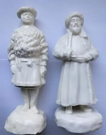 Две фарфоровые статуэтки народы России - View 4