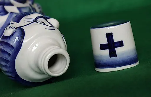 Штоф Доктор Айболит, авторская гжель, - View 5