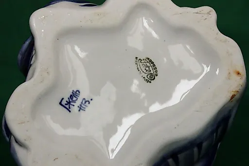 Штоф Доктор Айболит, авторская гжель, - View 6