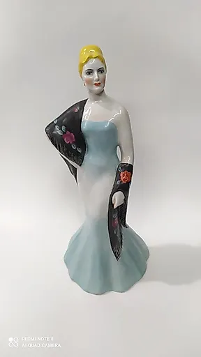 Оперная Певица Левко - View 2