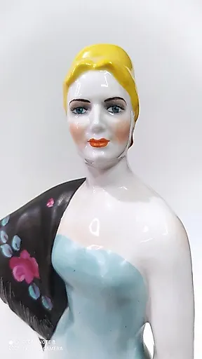 Оперная Певица Левко - View 3