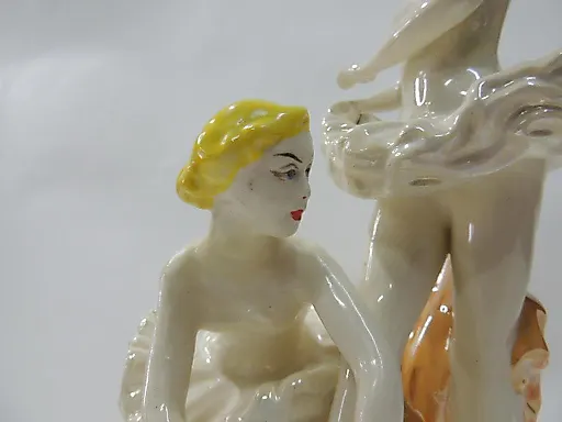 Скульптура Балерины Перед Выступлением - View 2