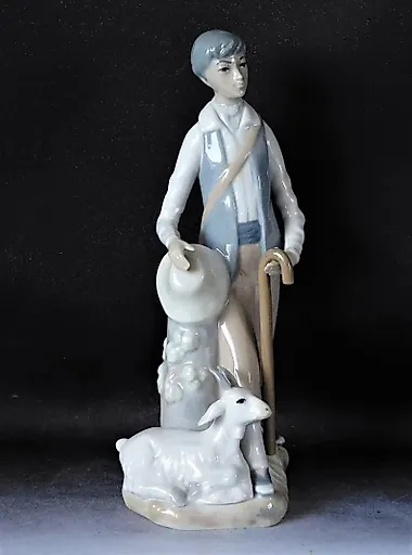 Мальчик с козой - View 2