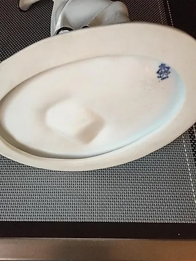 Дама с кошкой - View 4