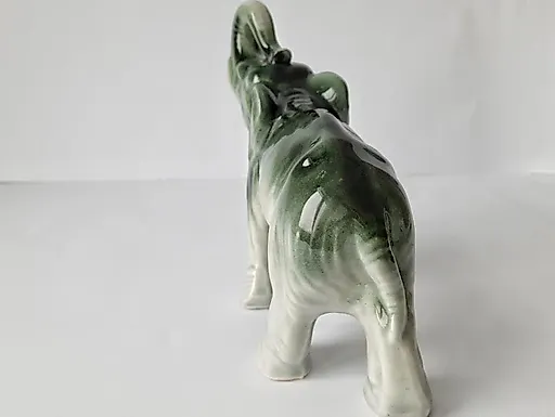 Фарфоровая статуэтка Слон - View 7