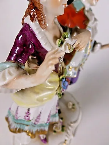 РОМАНТИЧЕСКАЯ ПАРА ДАМА И КАВАЛЕР - View 3