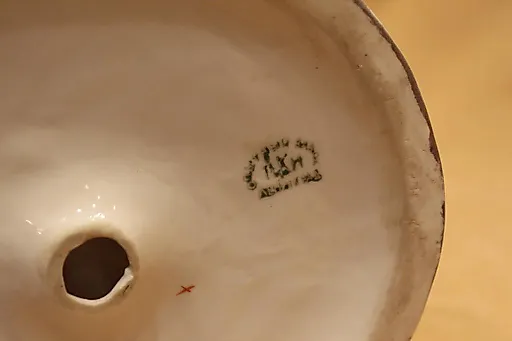 Балерины перед выступлением. - View 6