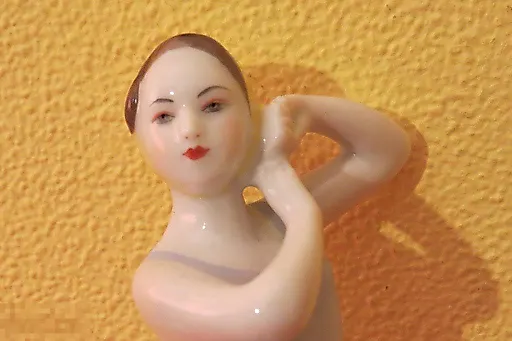 Юная купальщица - View 5