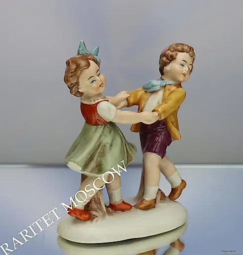 Мальчик девочка пара - View 2