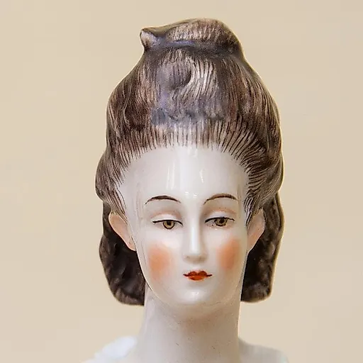 Дама с веером - View 3