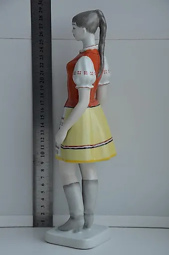 Девушка Национальный костюм одежда - View 4