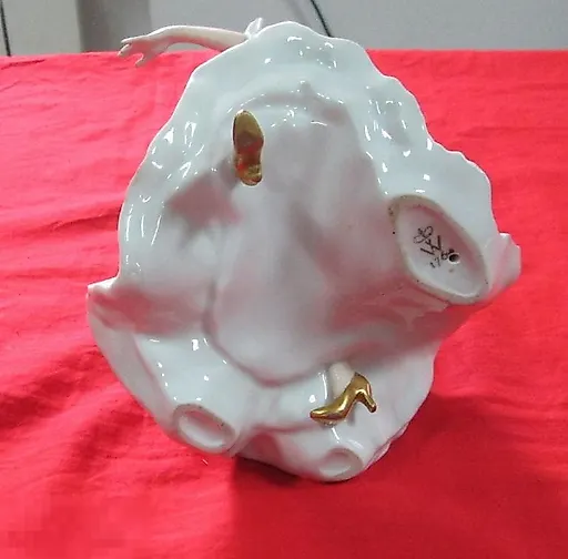 Танцовщица в пышном платье - View 6