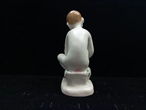 МАЛЬЧИК С ПОЛОТЕНЦЕМ - View 2