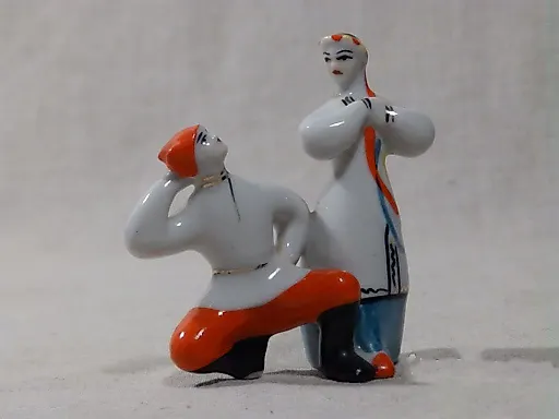 Танец ГОПАЧОК девушка и красноармеец буденовец - View 3