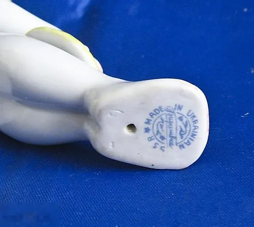 Девушка с подсолнухом - View 5