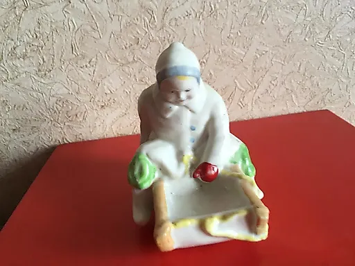 Девочка на санках - View 5