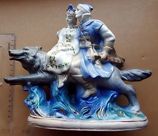 ИВАН-ЦАРЕВИЧ И СЕРЫЙ ВОЛК клеймо старая Гжель - View 5