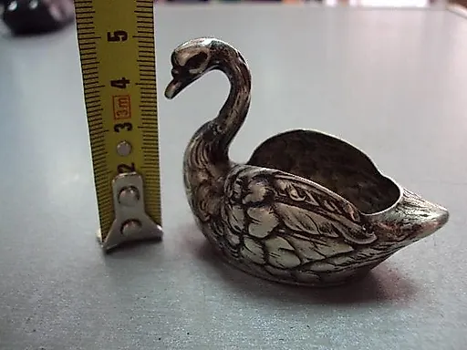 Статуэтка солонка лебедь - View 2