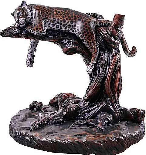 Ягуар на дереве - View 2