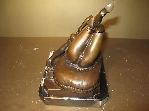 ЭРОТИКА. НЮ. ДЕВУШКА - View 2