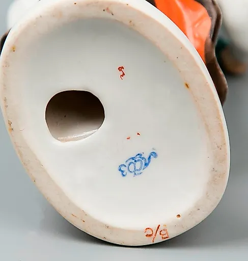 Девочка-якутка с цветком - View 4