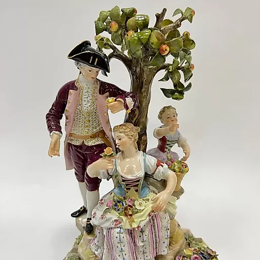 Скульптурная группа "Группа садовников у яблони" 1880г - View 2