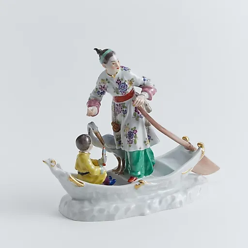 Статуэтка "Женщина с ребенком в лодке". Скульптор Friedrich Elias Meyer. - View 2