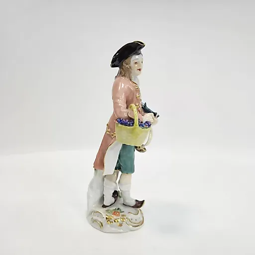 Статуэтка Сборщик винограда - View 2