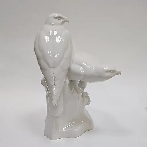 Статуэтка Благородные ястребы на скалах Германа Фрица - View 4