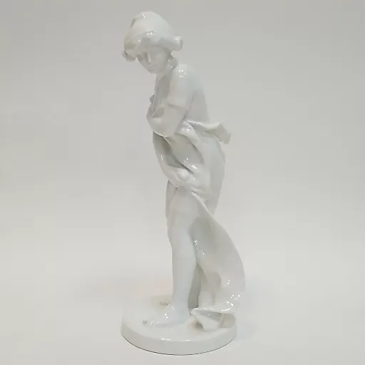 Фигурка белый фарфор КПМ для ванны "На Ванзее" скульптор Пол Шлей - View 2