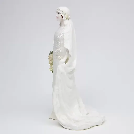 Статуэтка "Королева Элизабет" - View 5