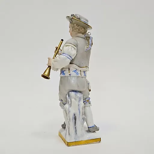Фигурка Юноша с рожком фарфор Европа рубеж 19\20в - View 3