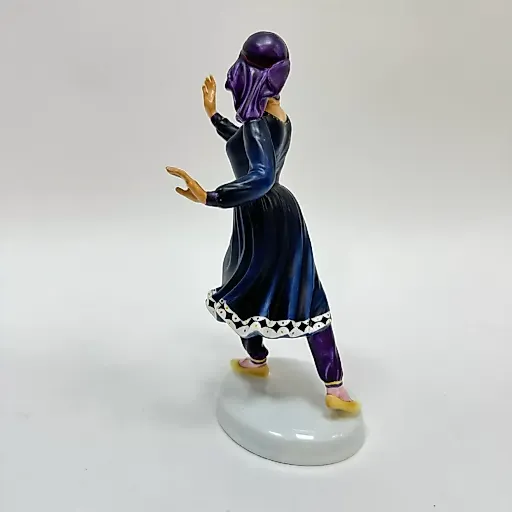 Фигурка "Курдская танцовщица" 1979 г - View 5