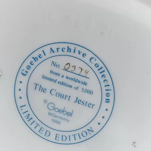 Лимитированная серия! Статуэтка "Арлекин в красном" из серии «Карнавал» - View 6