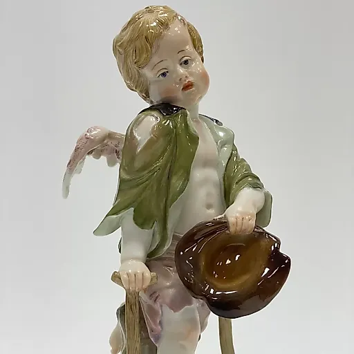 Фигурка Купидон в образе нищего модель Генриха Швабе 1830-1870 Германия - View 2