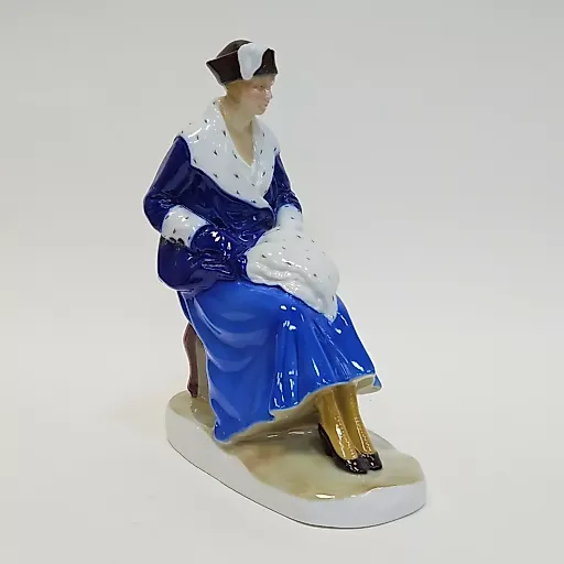 Редкая фарфоровая Статуэтка в стиле Артдеко, фарфор "Дама с муфтой" - View 6