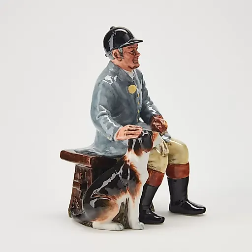 Статуэтка The Huntsman N2492, дизайнер M.Nicholl - View 2