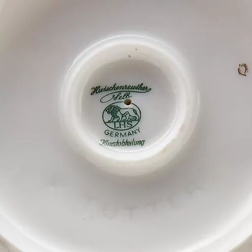 Статуэтка "Девушки на шаре" - View 17