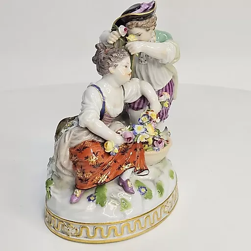 Статуэтка Дама и Кавалер с цветами - View 3