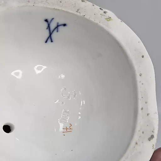 Парные скульптуры «Музицирующая пастушка с флейтой и пастух с волынкой» - View 9