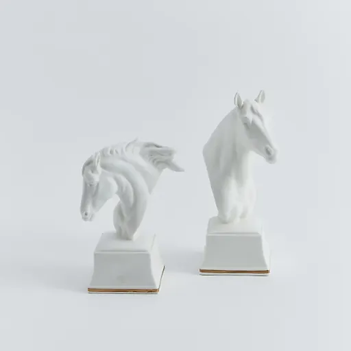 Два бюста лошадей Phelegon и Astrope - View 2