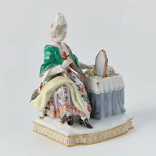 Старинная статуэтка ручной работы из серии "Пять чувств" - View 2